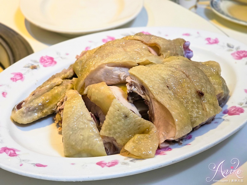 【台北美食】佳佳小吃店。林森北老字號熱炒！40年老味道，經典台式家常菜