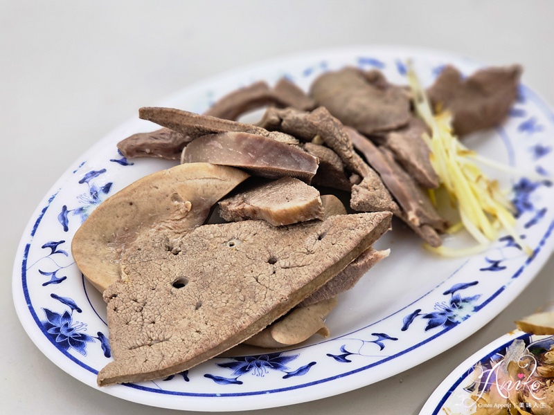【高雄美食】冬粉王。鹽埕美食50年冬粉老店，乾拌冬粉和綜合湯一次滿足！