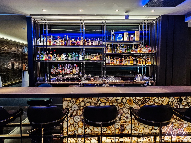 【台北美食】A CUT牛排館。國賓飯店米其林一星牛排館！商業聚餐約會過節好氣氛首選