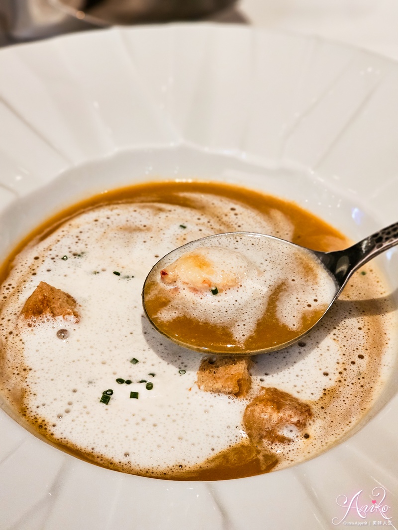 【台北美食】A CUT牛排館。國賓飯店米其林一星牛排館！商業聚餐約會過節好氣氛首選