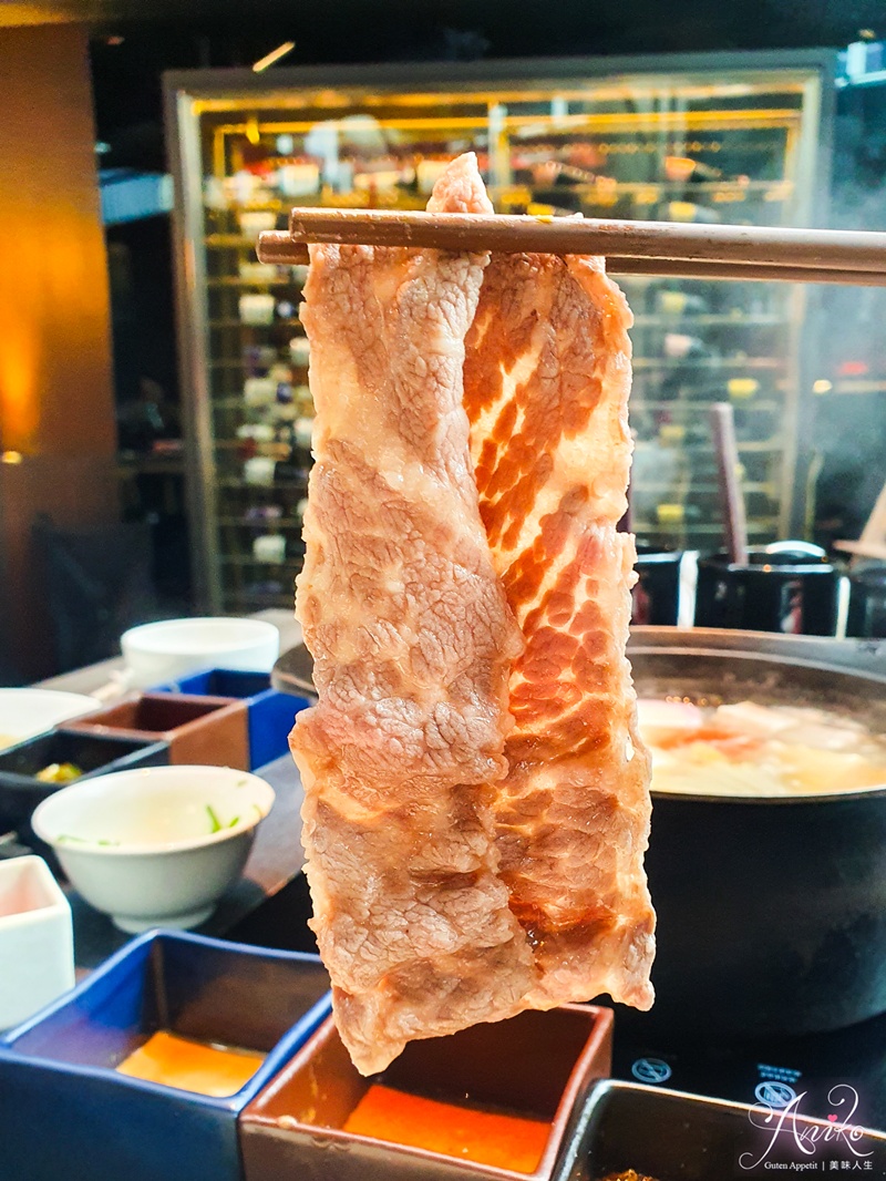 【台北美食】合shabu。信義區頂級鍋物推薦！專人桌邊服務，澎湃海鮮和鮮美牛肉過節最有儀式感