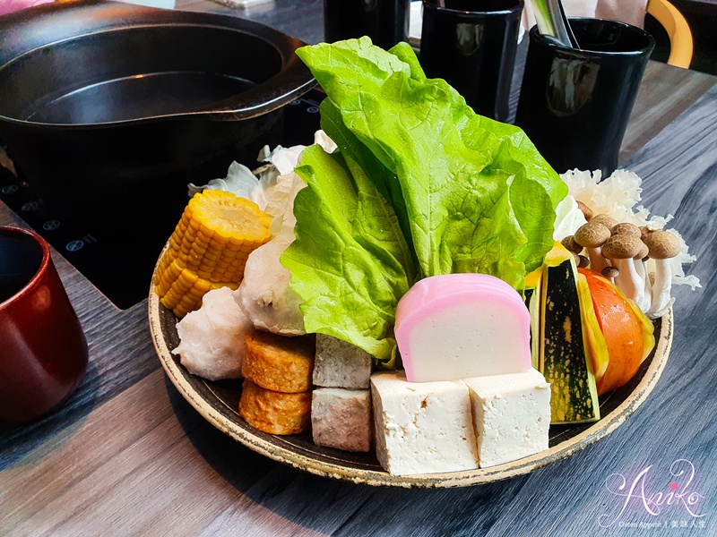 【台北美食】合shabu。信義區頂級鍋物推薦！專人桌邊服務，澎湃海鮮和鮮美牛肉過節最有儀式感