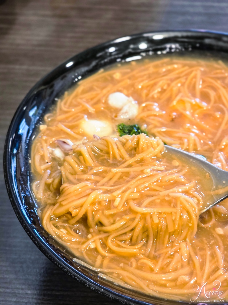 【台北美食】老姐弟麵線甜不辣專賣店。頂溪捷運美食！小卷、鮮蝦、蚵仔爆量海鮮麵線超享受
