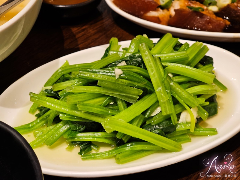 【高雄美食】老店柏弘肉燥。米其林必比登推薦！三代傳承的超人氣60年經典肉燥飯