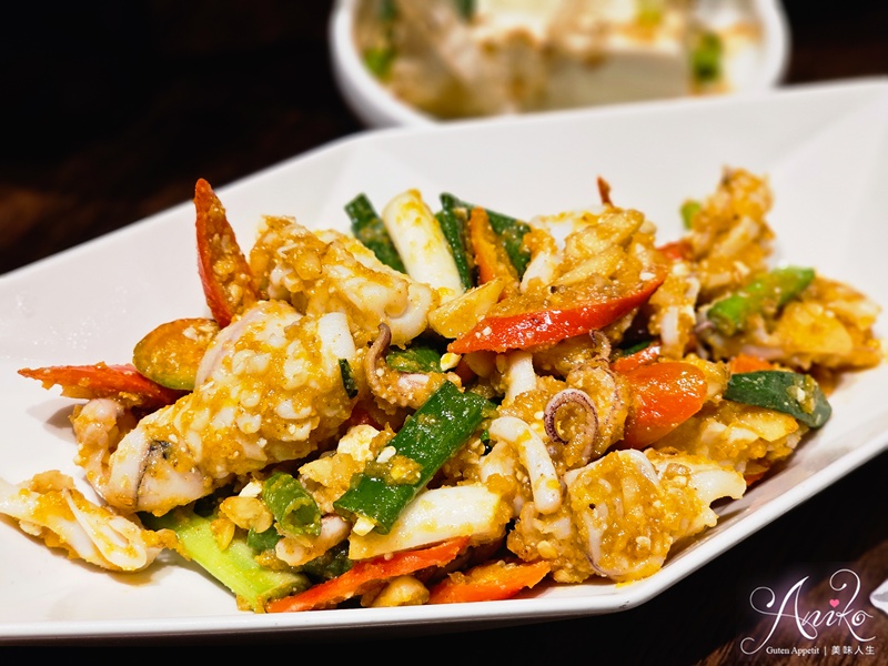 【高雄美食】老店柏弘肉燥。米其林必比登推薦！三代傳承的超人氣60年經典肉燥飯