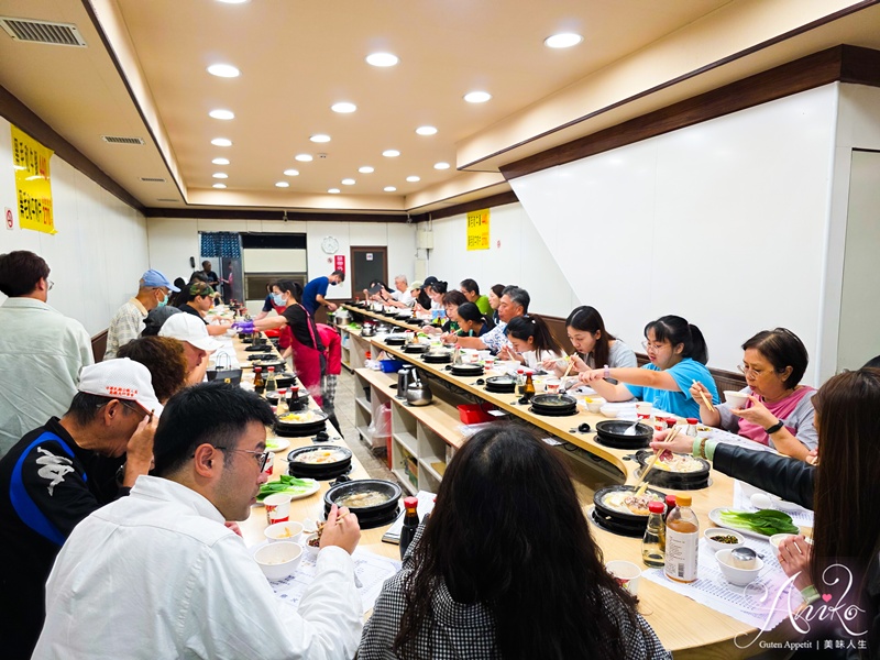 【台北美食】天喜迷你火鍋。寧夏夜市40多年老字號!全台第一家小火鍋店~超有人情味 【台北美食】天喜迷你火鍋。寧夏夜市40多年老字號!全台第一家小火鍋店~超有人情味