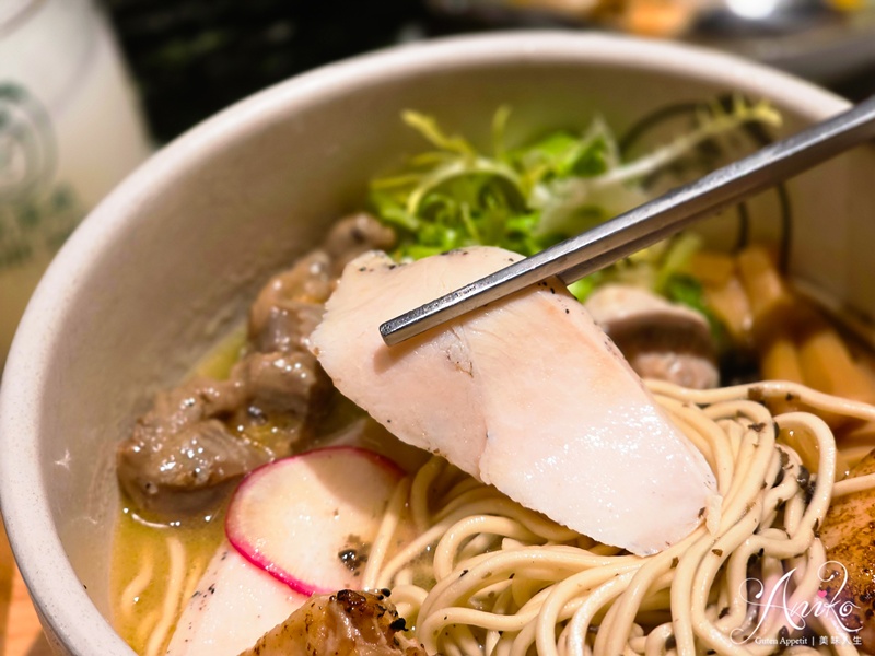 【台北美食】雞湯桑 Torisan。行天宮站美食!雞湯控必訪~松露雞白湯濃醇香氣征服味蕾 【台北美食】雞湯桑 Torisan。行天宮站美食!雞湯控必訪~松露雞白湯濃醇香氣征服味蕾