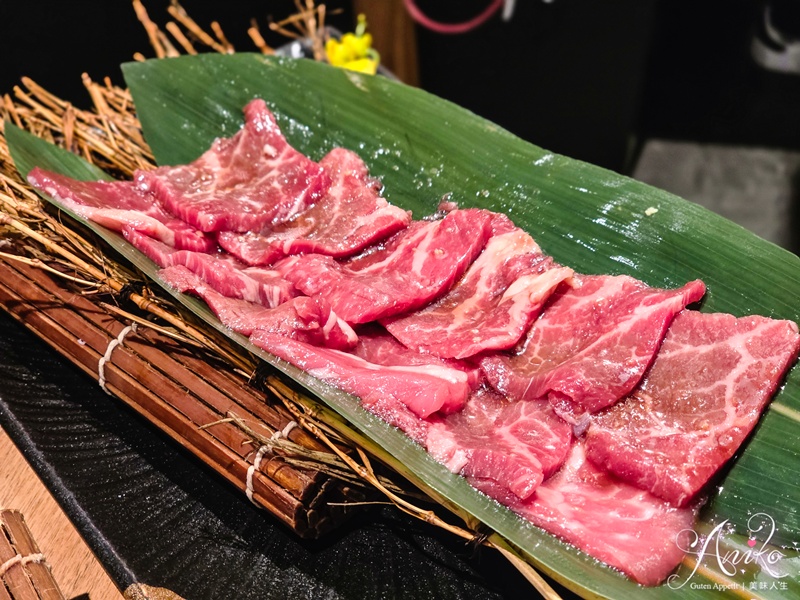 【台北美食】燒肉の名門 赤虎。信義安和美食！超值三人套餐3470元！牛五花、松阪豬、雞腿肉通通有