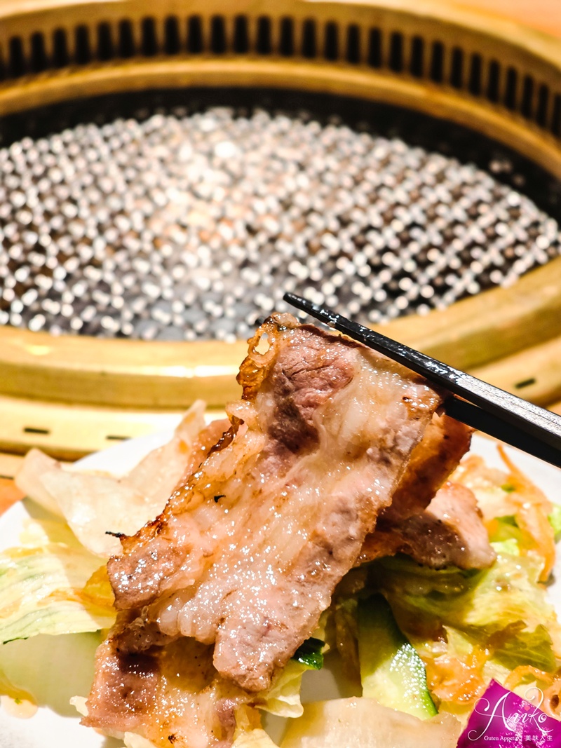 【台北美食】燒肉の名門 赤虎。信義安和美食！超值三人套餐3470元！牛五花、松阪豬、雞腿肉通通有