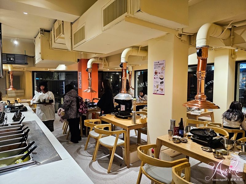 【台北美食】Some Some 韓式烤肉。東區韓式燒肉推薦！小菜豆腐鍋吃到飽太過癮