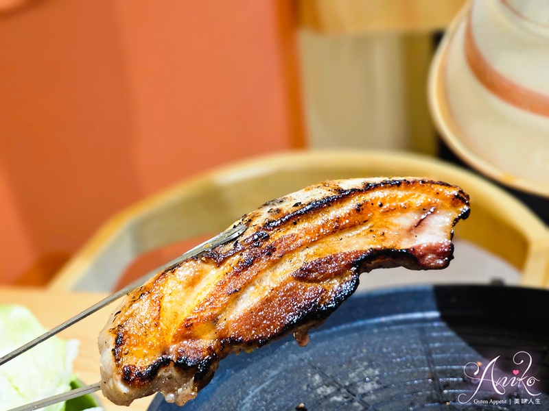 【台北美食】Some Some 韓式烤肉。東區韓式燒肉推薦！小菜豆腐鍋吃到飽太過癮