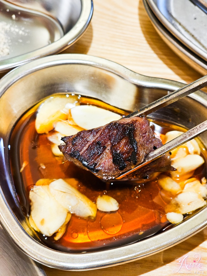 【台北美食】Some Some 韓式烤肉。東區韓式燒肉推薦！小菜豆腐鍋吃到飽太過癮