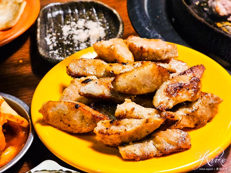 【台北美食】南大門韓國烤肉。台北韓式烤肉推薦！超好吃必點厚切五花肉～喝杯蜂巢瑪格利