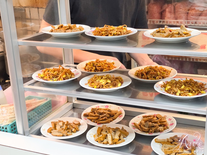 【台北美食】美景紅油抄手。飄香50年東區頂好名店城必吃~超美味抄手搭配担担麵的靈魂爆擊