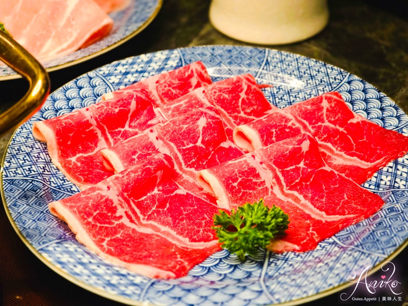 【台北美食】黑武士特色老火鍋。信義區火鍋推薦！芋頭排骨鍋濃郁美味～澎湃雙人套餐飽足滿意