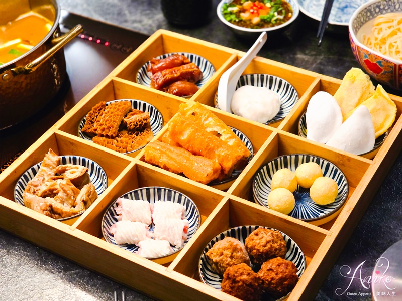 【台北美食】黑武士特色老火鍋。信義區火鍋推薦！芋頭排骨鍋濃郁美味～澎湃雙人套餐飽足滿意