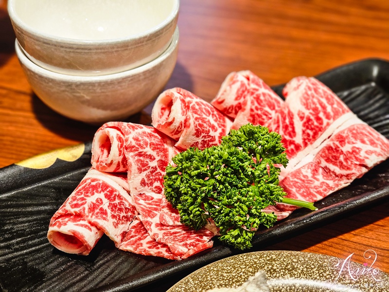 【台北美食】如嫦 卜卜蜆.港式雞煲。中山必吃火鍋!正宗麻辣雞煲一鍋二吃辛辣過癮~卜卜蜆鮮香迷人 【台北美食】如嫦 卜卜蜆.港式雞煲。中山必吃火鍋!正宗麻辣雞煲一鍋二吃辛辣過癮~卜卜蜆鮮香迷人