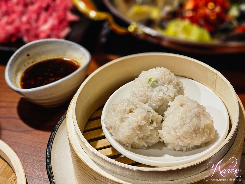 【台北美食】如嫦 卜卜蜆.港式雞煲。中山必吃火鍋!正宗麻辣雞煲一鍋二吃辛辣過癮~卜卜蜆鮮香迷人 【台北美食】如嫦 卜卜蜆.港式雞煲。中山必吃火鍋!正宗麻辣雞煲一鍋二吃辛辣過癮~卜卜蜆鮮香迷人