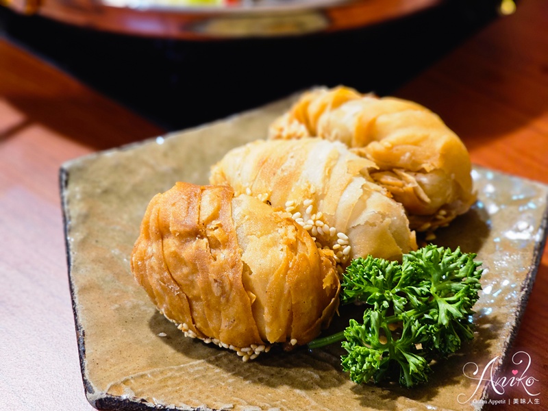 【台北美食】如嫦 卜卜蜆.港式雞煲。中山必吃火鍋!正宗麻辣雞煲一鍋二吃辛辣過癮~卜卜蜆鮮香迷人 【台北美食】如嫦 卜卜蜆.港式雞煲。中山必吃火鍋!正宗麻辣雞煲一鍋二吃辛辣過癮~卜卜蜆鮮香迷人