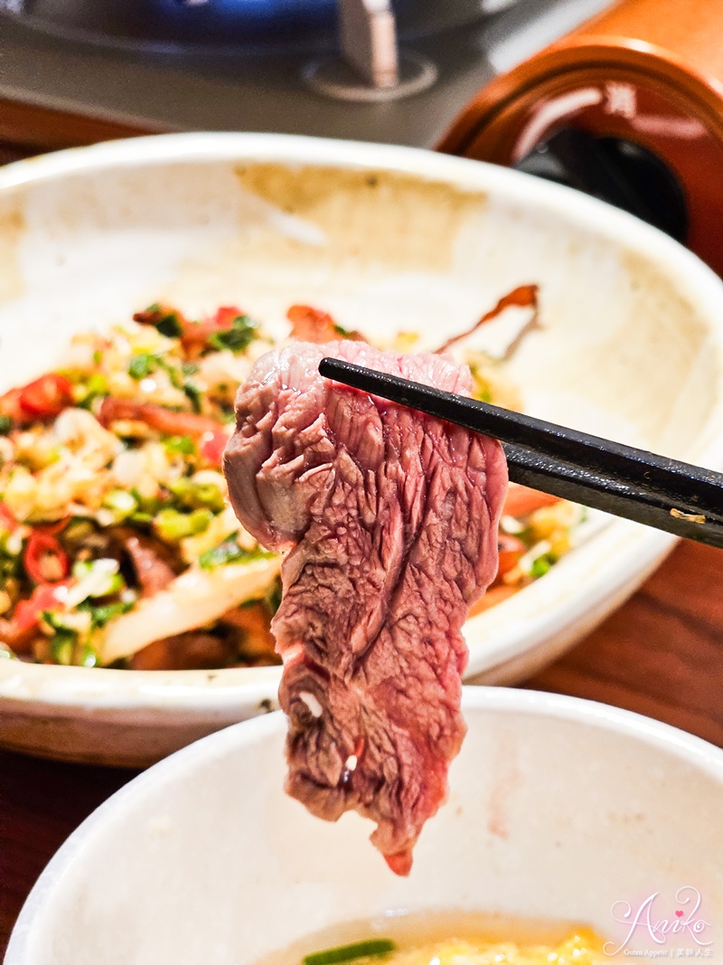 【台北美食】如嫦 卜卜蜆.港式雞煲。中山必吃火鍋!正宗麻辣雞煲一鍋二吃辛辣過癮~卜卜蜆鮮香迷人 【台北美食】如嫦 卜卜蜆.港式雞煲。中山必吃火鍋!正宗麻辣雞煲一鍋二吃辛辣過癮~卜卜蜆鮮香迷人