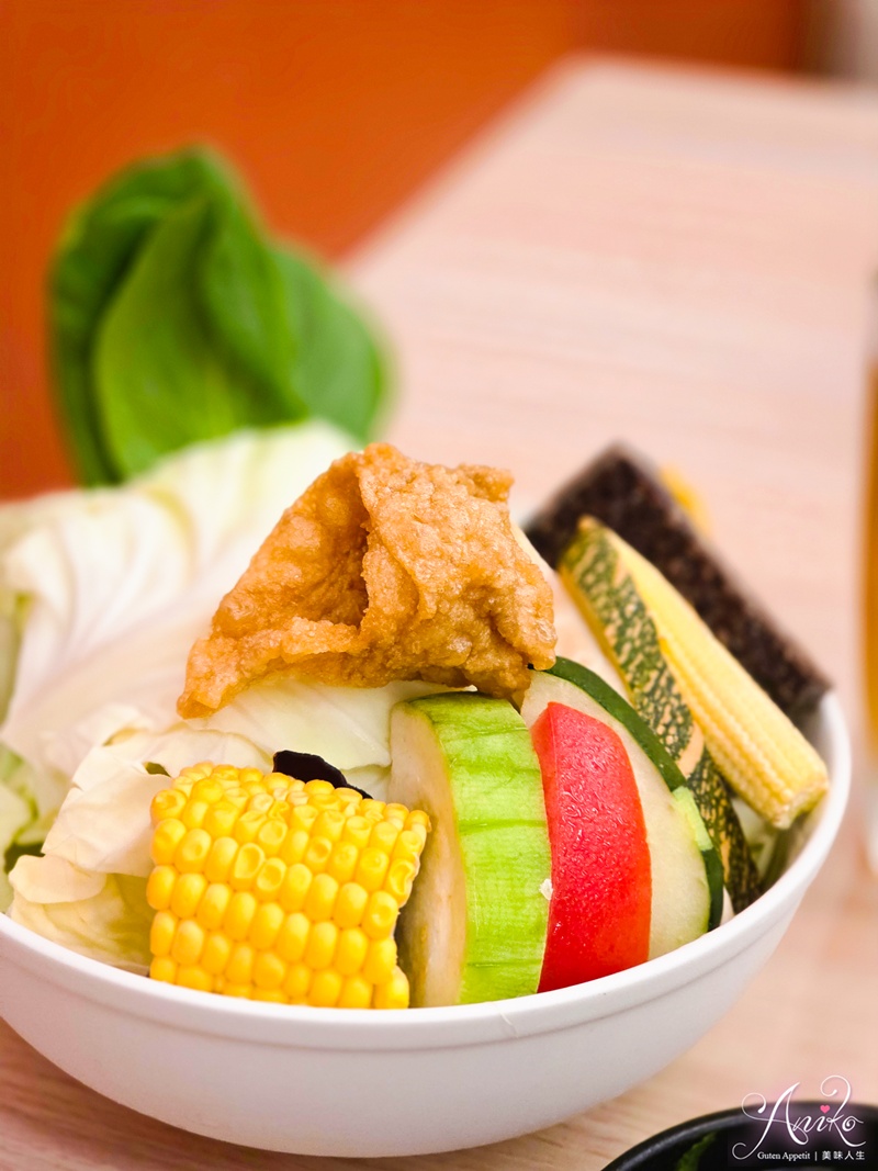 【台北美食】大喫鍋物。中山站火鍋推薦！魷魚螺肉蒜鍋必點，多款台味系暖補個人鍋物