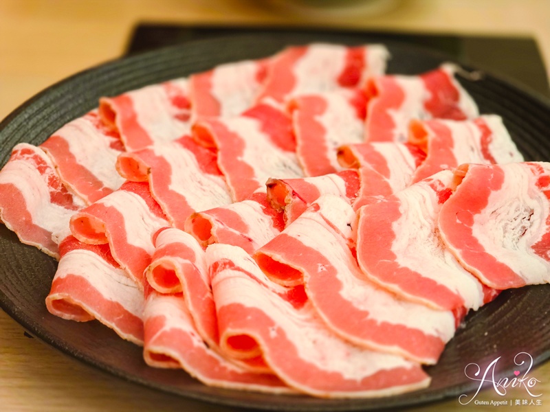 【台北美食】大喫鍋物。中山站火鍋推薦！魷魚螺肉蒜鍋必點，多款台味系暖補個人鍋物