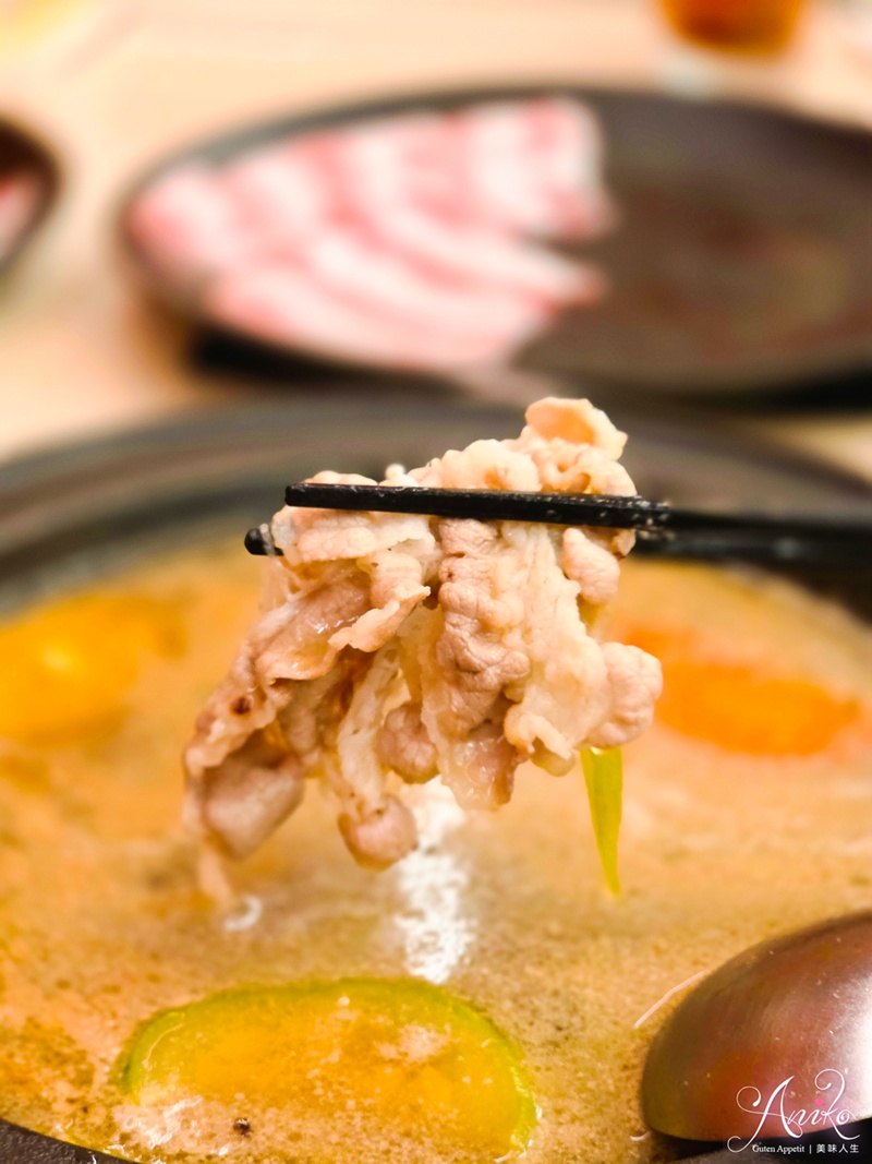 【台北美食】大喫鍋物。中山站火鍋推薦！魷魚螺肉蒜鍋必點，多款台味系暖補個人鍋物