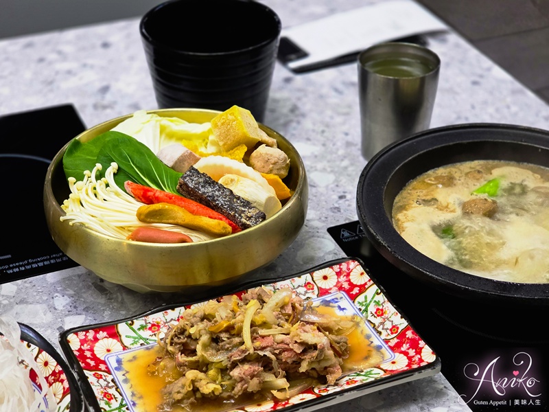 【台北美食】芡芳石頭火鍋。頂溪捷運1分鐘！迷人桌邊爆香湯底，自助吧飲料、冰淇淋吃到飽