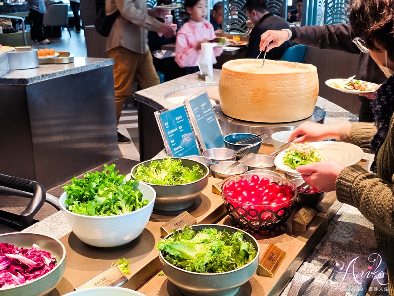 【台北美食】饗饗 INPARADISE 微風信義店。信義區高空Buffet！欣賞101享受八大餐區完整開箱