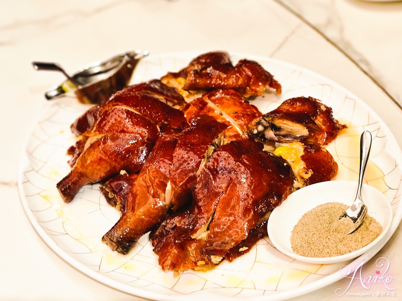 【台北美食】東方樓台北漢來店。南港片皮鴨、港點必吃推薦，高質感粵菜餐廳聚餐首選