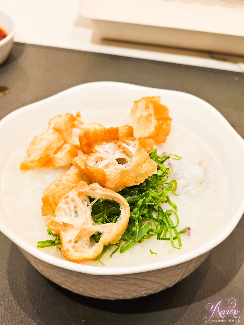 【台北美食】東方樓台北漢來店。南港片皮鴨、港點必吃推薦，高質感粵菜餐廳聚餐首選