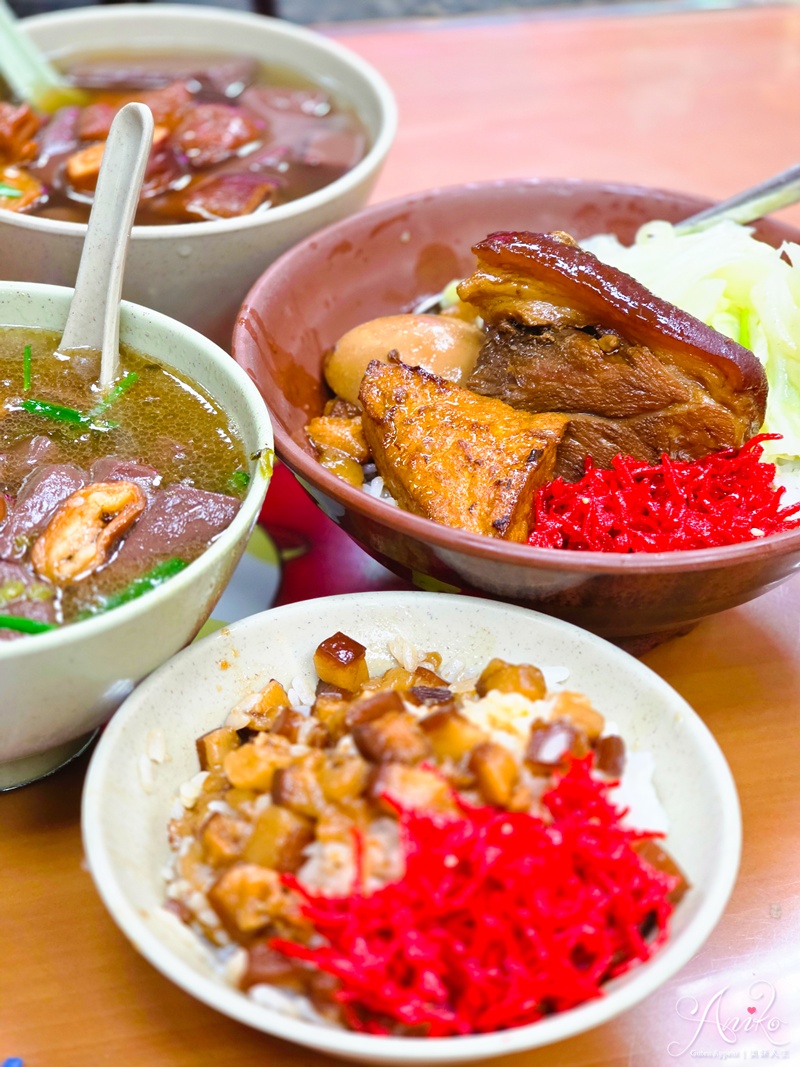 【台北美食】紅昌吉豬血湯。飄香40多年老字號！滑嫩細緻天然紅豆腐讓人一吃成主顧