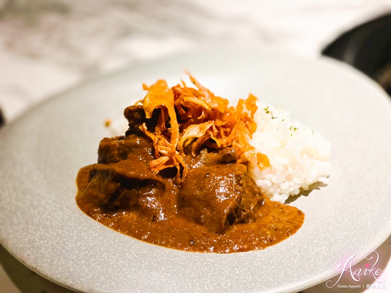 【台中美食】八和和牛燒肉專門店。台中米其林推薦燒肉!獨立包廂專人代烤~燒肉界的勞斯萊斯! 【台中美食】八和和牛燒肉專門店。台中米其林推薦燒肉!獨立包廂專人代烤~燒肉界的勞斯萊斯!