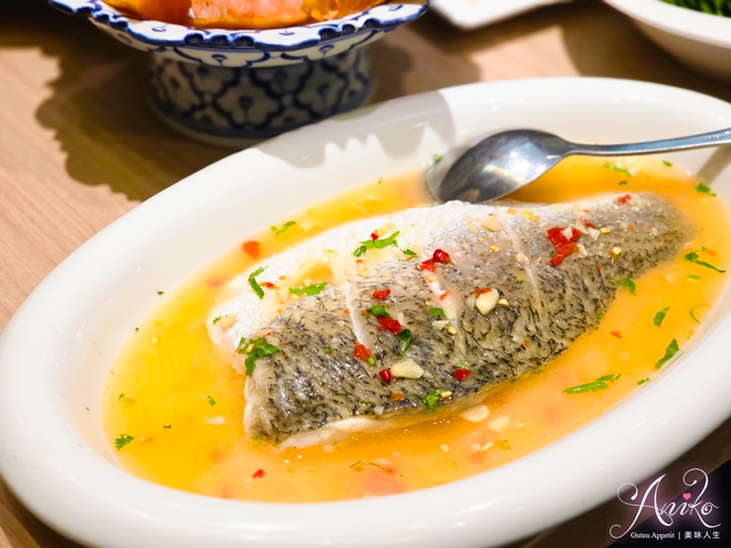 【台北美食】泰集微風信義店。台北泰式料理推薦！單點、吃到飽雙模式，信義區最美泰式餐廳