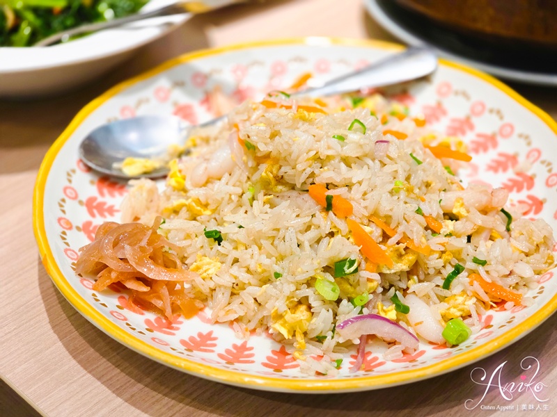 【台北美食】泰集微風信義店。台北泰式料理推薦！單點、吃到飽雙模式，信義區最美泰式餐廳