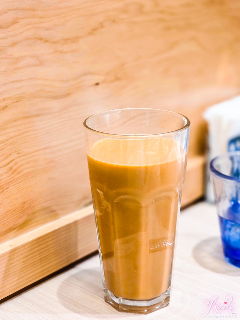 【台北美食】泰集微風信義店。台北泰式料理推薦！單點、吃到飽雙模式，信義區最美泰式餐廳