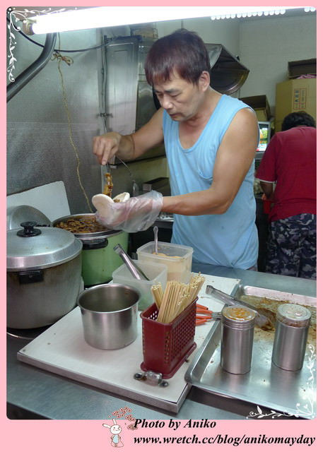 【妮。愛吃】淡江大學銅板美食大集合。大吉祥香豆富 x 淡大塩水雞 x 好吃雞排